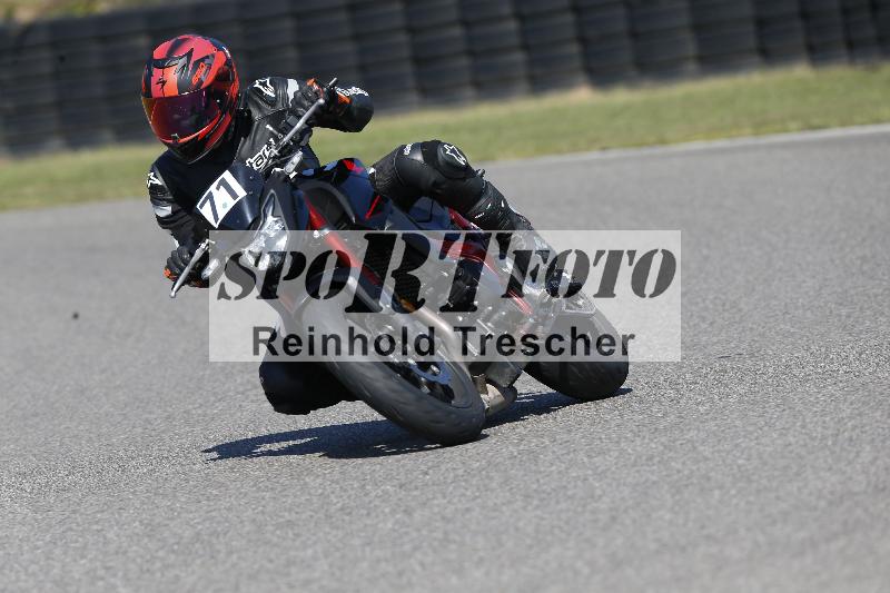 /49 26.08.2025 Cornu Master School ADR/gruen-vert/71